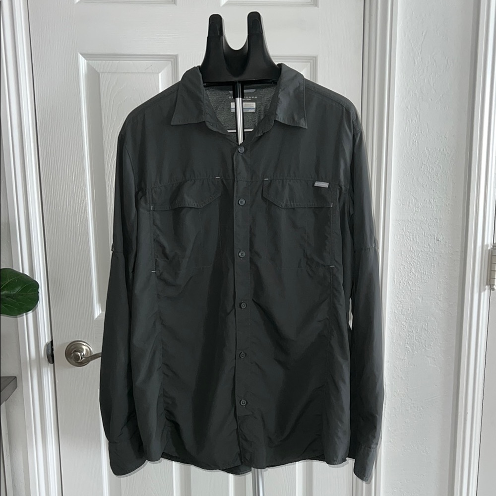 Columbia button down Men’s size XL